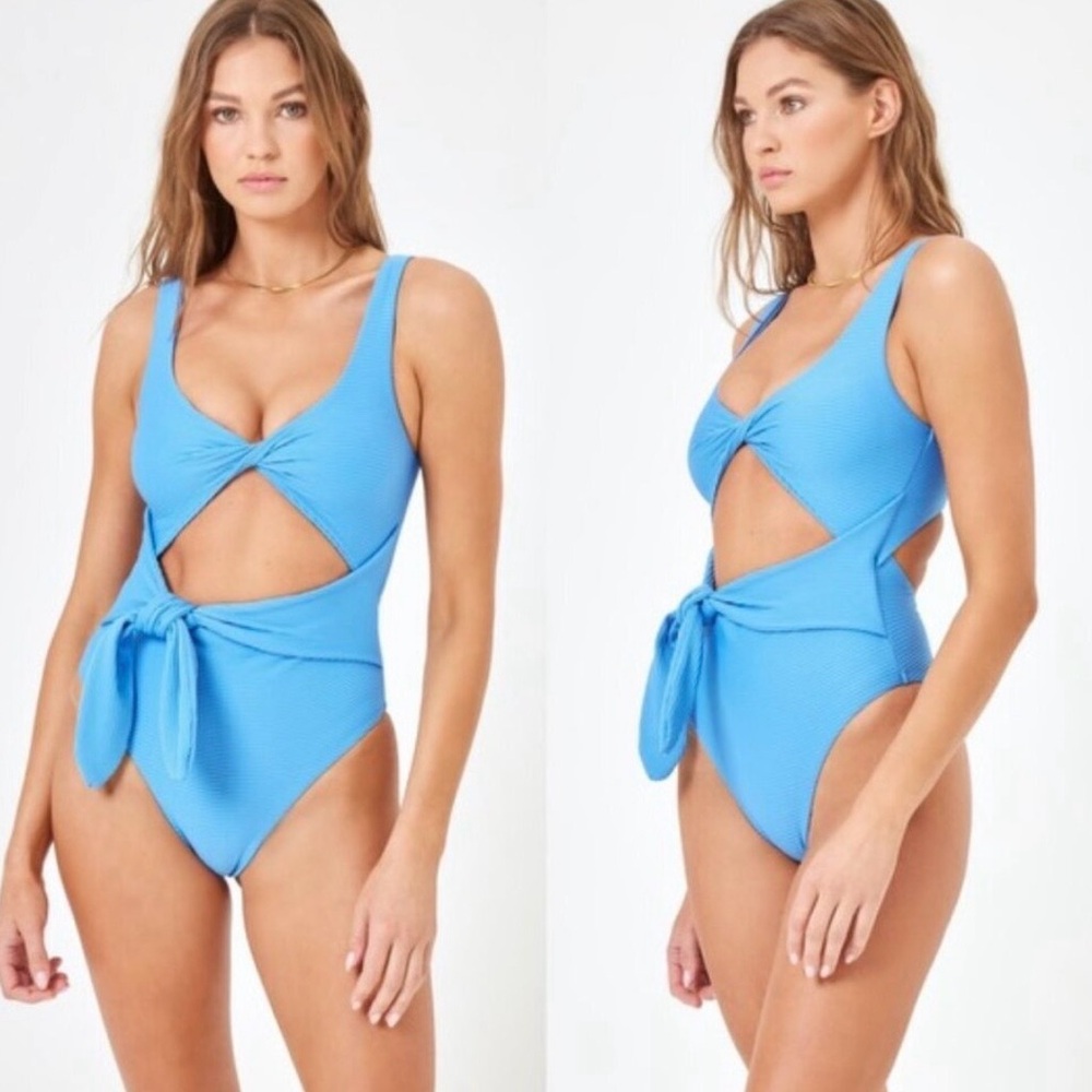 NWT | L *SPACE Eco Chic Repreve Antigua Cornflower Blue One Piece
Swim Small